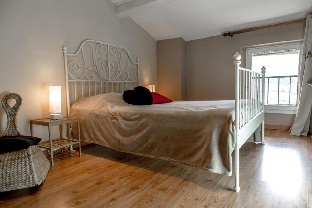 Gîte Chambres d'hôtes Le Bellevue Montbrun-les-Bains Extérieur photo