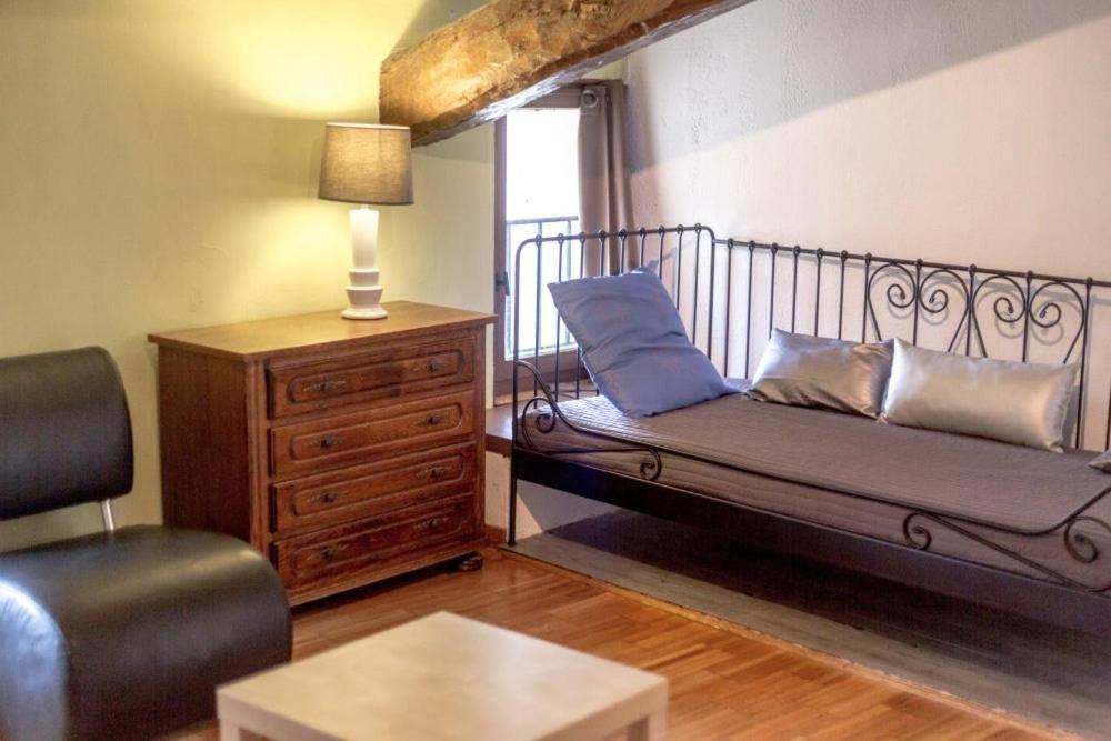 Gîte Chambres d'hôtes Le Bellevue Montbrun-les-Bains Extérieur photo